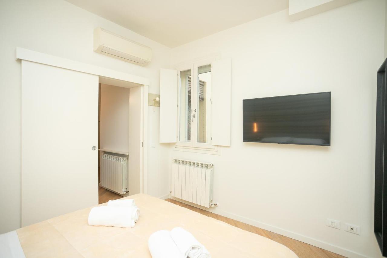 Modena Centro Junior Suite Екстериор снимка