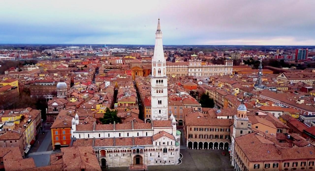 Modena Centro Junior Suite Екстериор снимка
